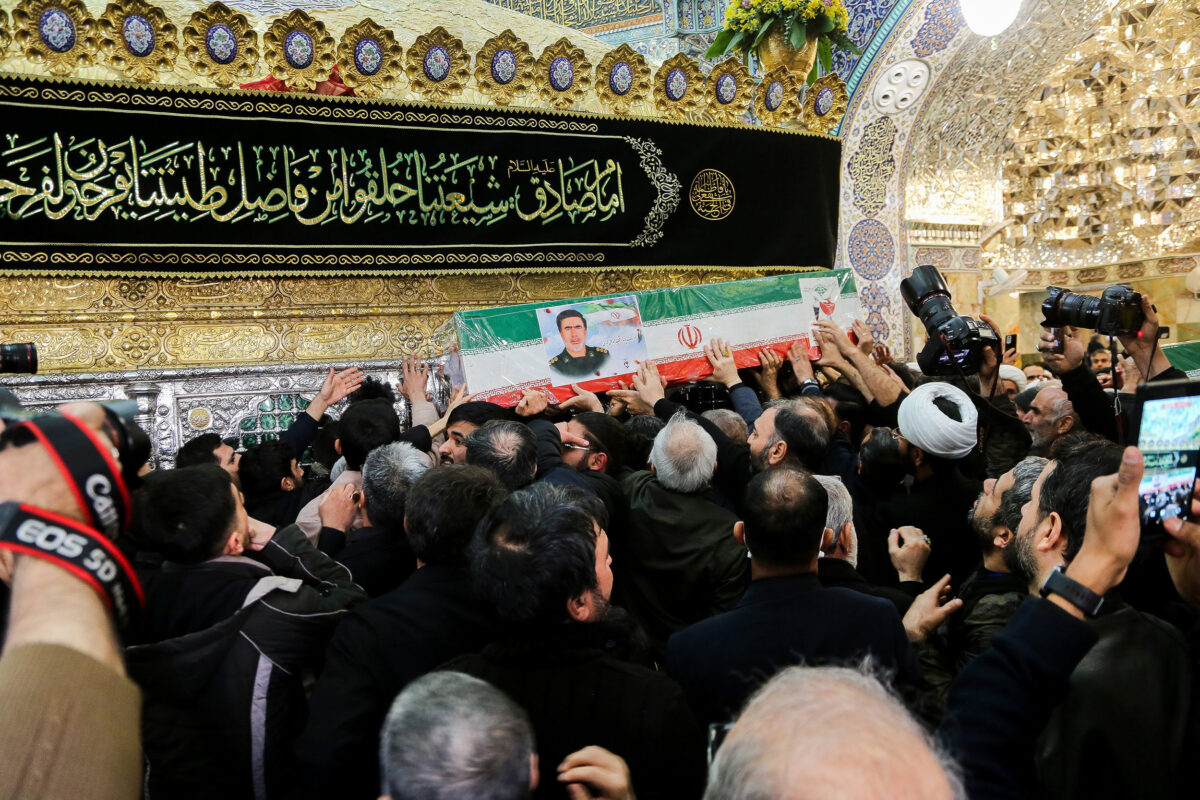 Rendkívüli helyzet Izraelben – Irán újabb rakétahullámot indított hajnalban