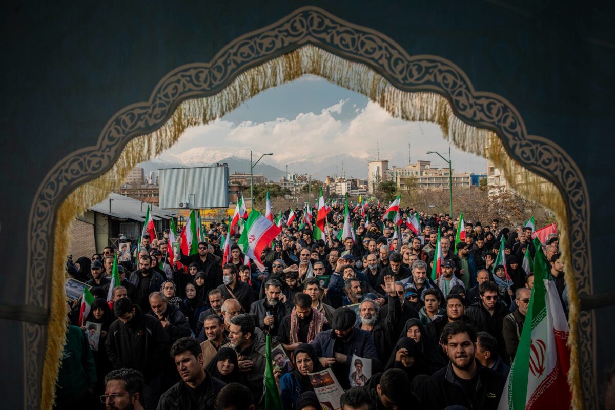 Hatalmas pusztítással fenyegetőzik Irán – ez lehet a vége