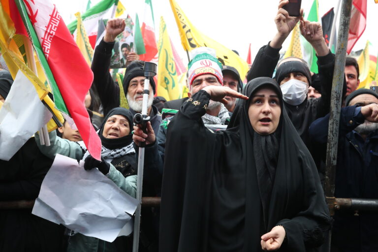 Egyre meredekebb információk érkeznek Irán új vezetőjéről