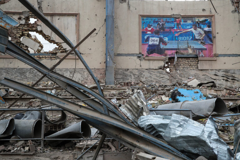 Óriási és példátlan robbanások rázták meg Iránt – már jönnek a részletek