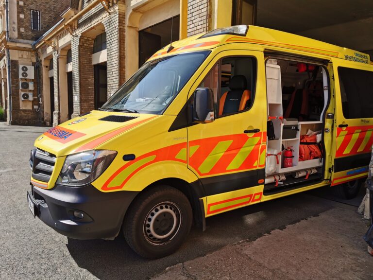 Itt az Országos Mentőszolgálat közleménye a budapesti szállón történtekről