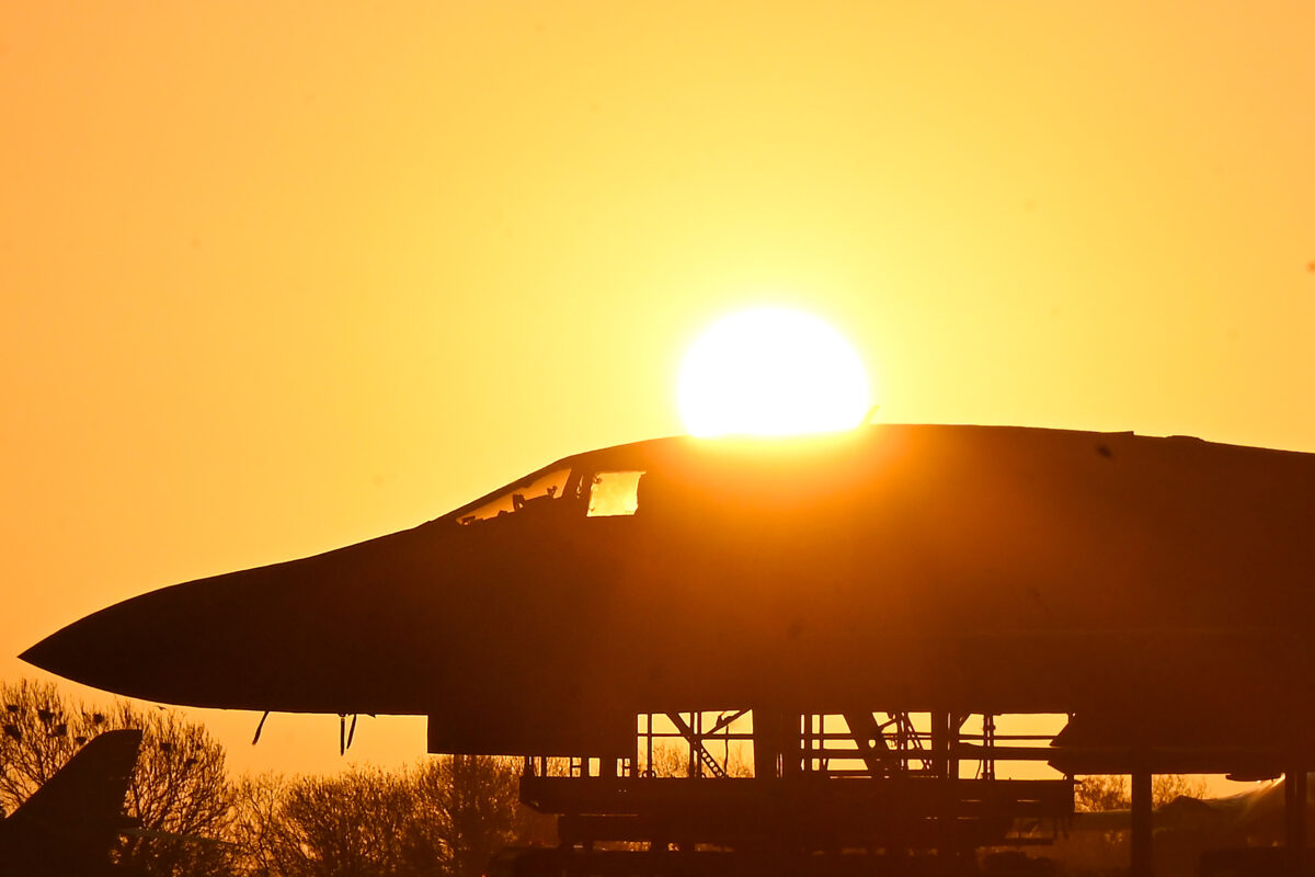 Döbbenetes megtorló csapásokra készülhet Irán – elszabadulhat a pokol