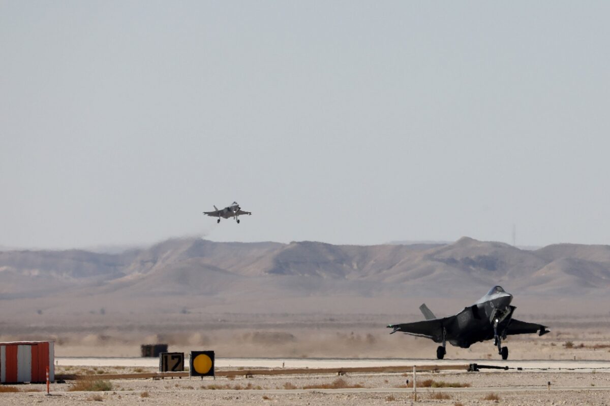 Azonnali bejelentéssel érkezett Izrael – szorul a hurok Irán nyaka körül