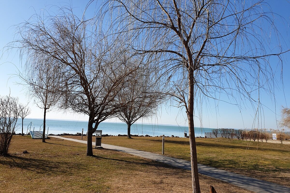 Felháborodtak a helyiek a Balatonnál – kiderült, mi áll a háttérben