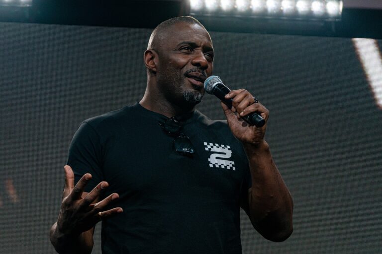 Idris Elba egyetlen epizóddal tarolta le a sci-fi óriást