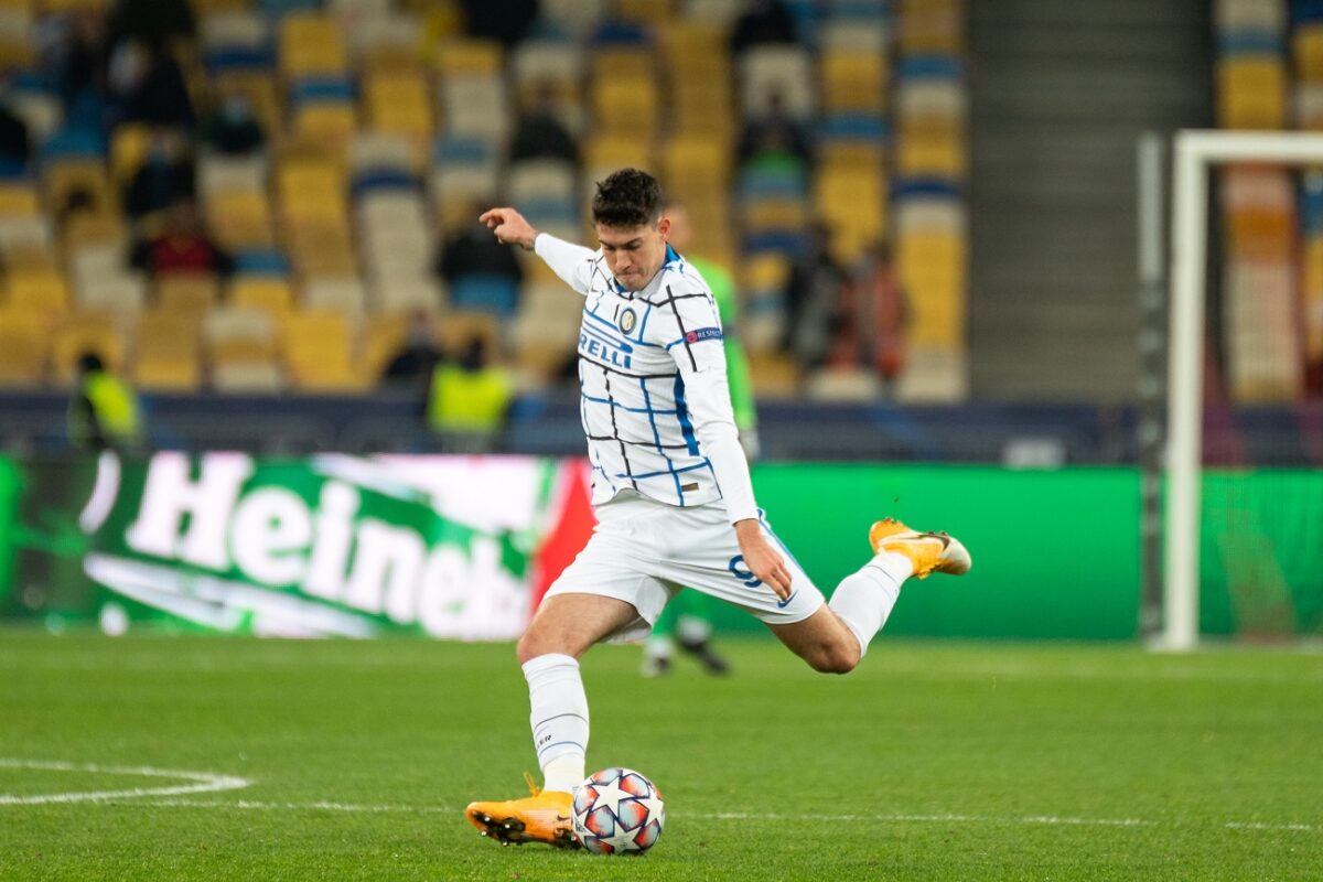 Fordulat az átigazolási piacon – Barcelonába igazolhat az Inter kulcsembere