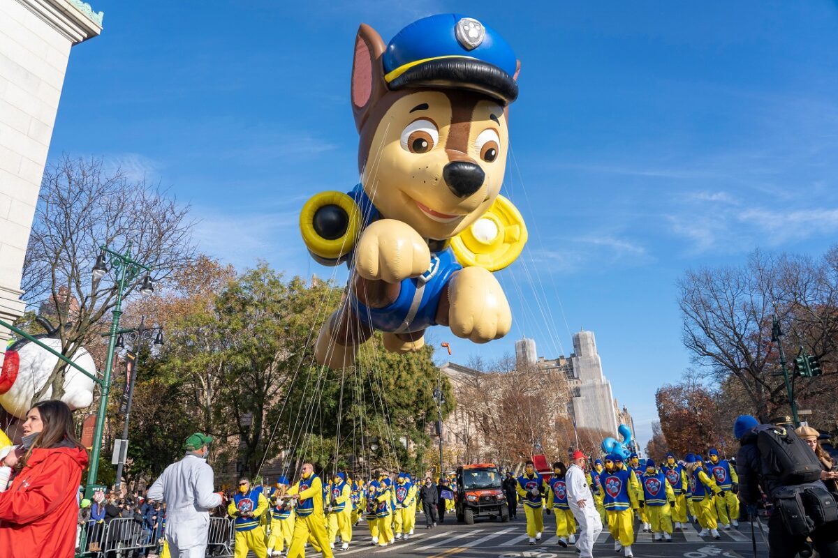 Egy több mint 350 milliós franchise tér vissza Jurassic Parkos hangulatban