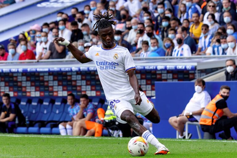 Premier League-óriások versenyeznek a Real Madrid játékosáért