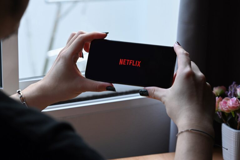 Visszatért Tommy Shelby – és azonnal átrendezte a Netflix toplistáját