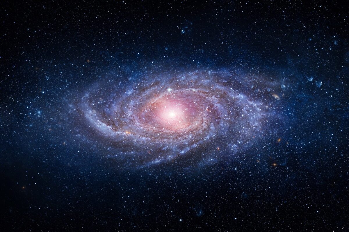 Itt a NASA nagy bejelentése – felfedeztek egy szinte láthatatlan galaxist