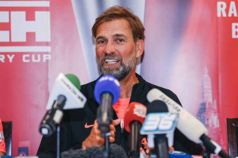 Elveszítheti a Real Madrid a kiszemelt legendás edzőt