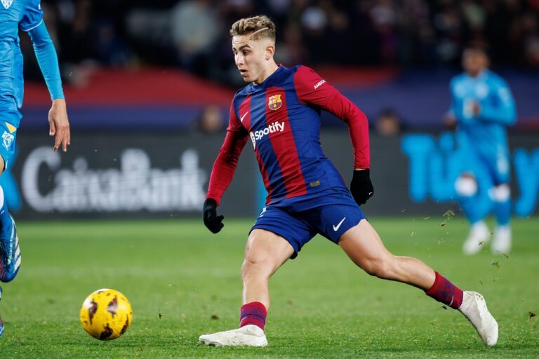 Elvinné a Manchester United a Barcelona új csillagát