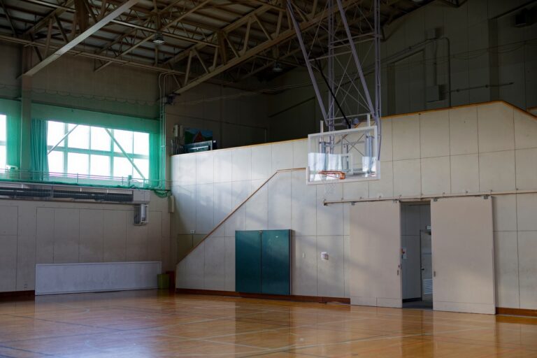 Testnevelésórán esett össze egy 14 éves fiú, majd meghalt