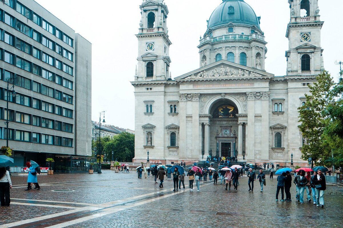 Hatalmas hőkülönbség csap le Magyarországra – 2 és 20 fok közötti lesz az ingadozás