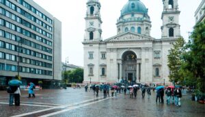 Hatalmas hőkülönbség csap le Magyarországra – 2 és 20 fok közötti lesz az ingadozás