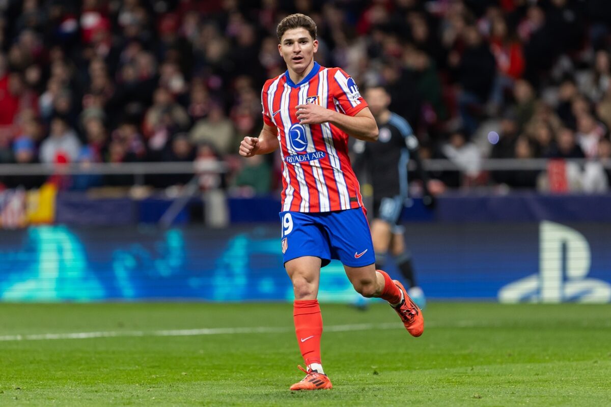 500 milliós akadály választja el a Barcelonát Julián Álvareztől