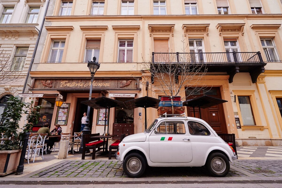 Nagy változás jön a mobilparkolásnál – magyar autósok, figyelem