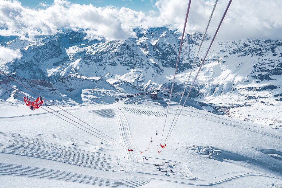 Halálos baleset történt – lezuhant egy sífelvonó