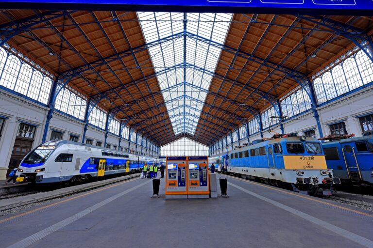 Ha március 15-én utazni szeretnél belföldön, akkor jobb, ha tudsz erről