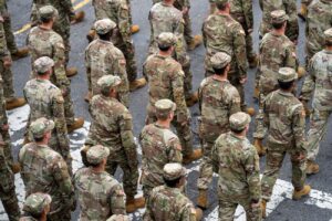 Irán már nem válogat az eszközök között – megtámadták az USA bázisát