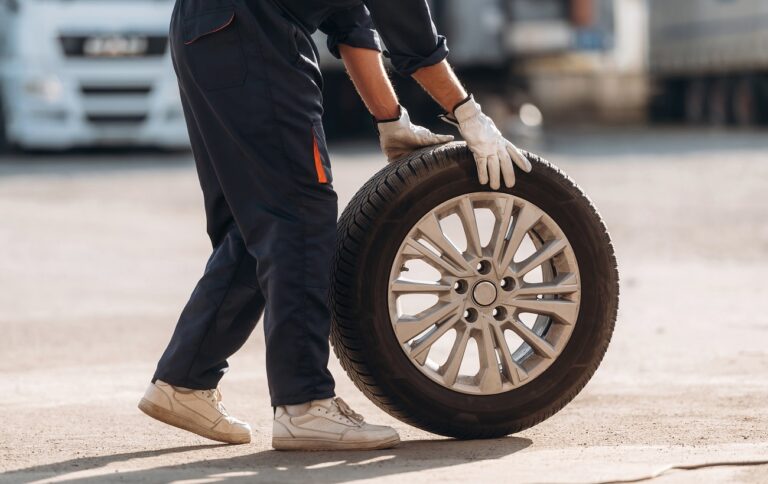 Nagyon súlyos bírságot kaphatnak ezek az autósok – erre az egy szabályra kell most figyelniük