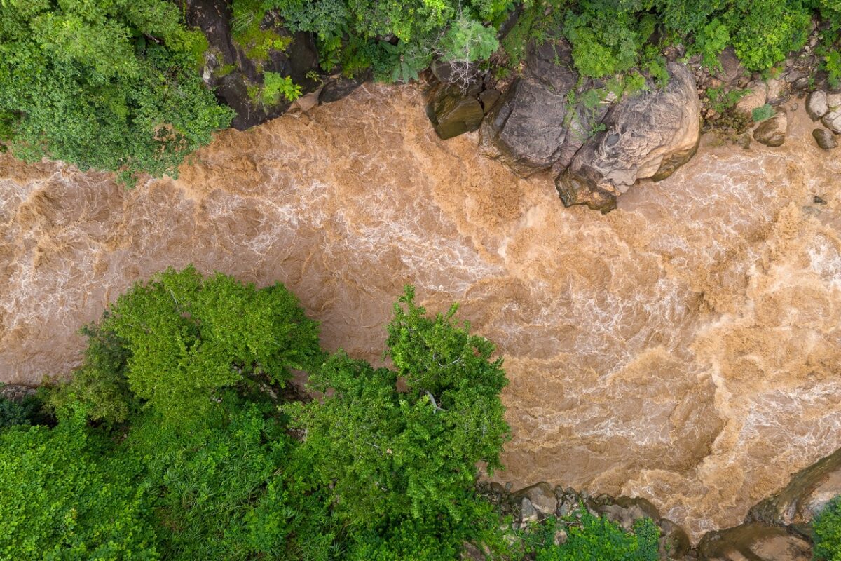 Már 23 áldozatról tudni, akik nem élték túl a szerencsétlenséget