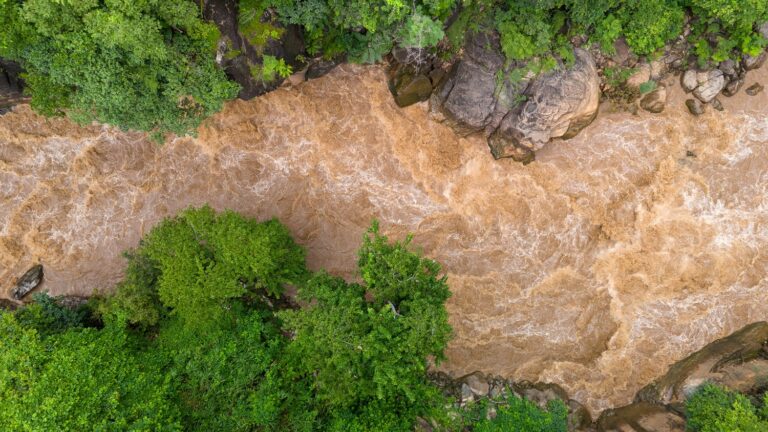 Már 23 áldozatról tudni, akik nem élték túl a szerencsétlenséget