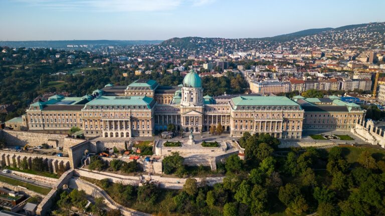 Ez vár ránk március 15-én, vasárnap – közeleg a nagy nap