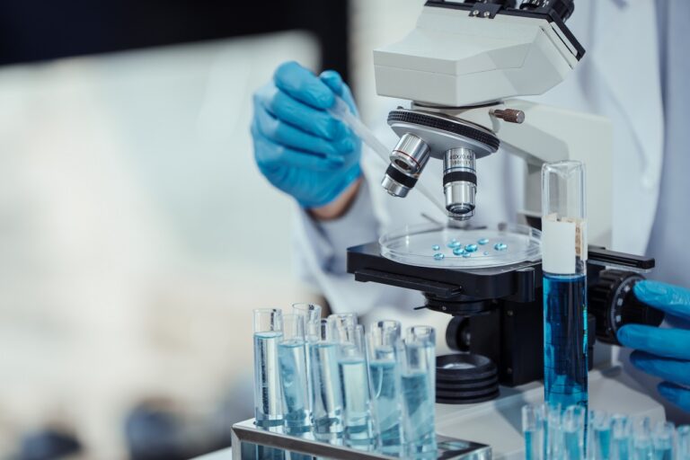 Vasalapú anyag tüntetheti el a rákot, mellékhatások nélkül