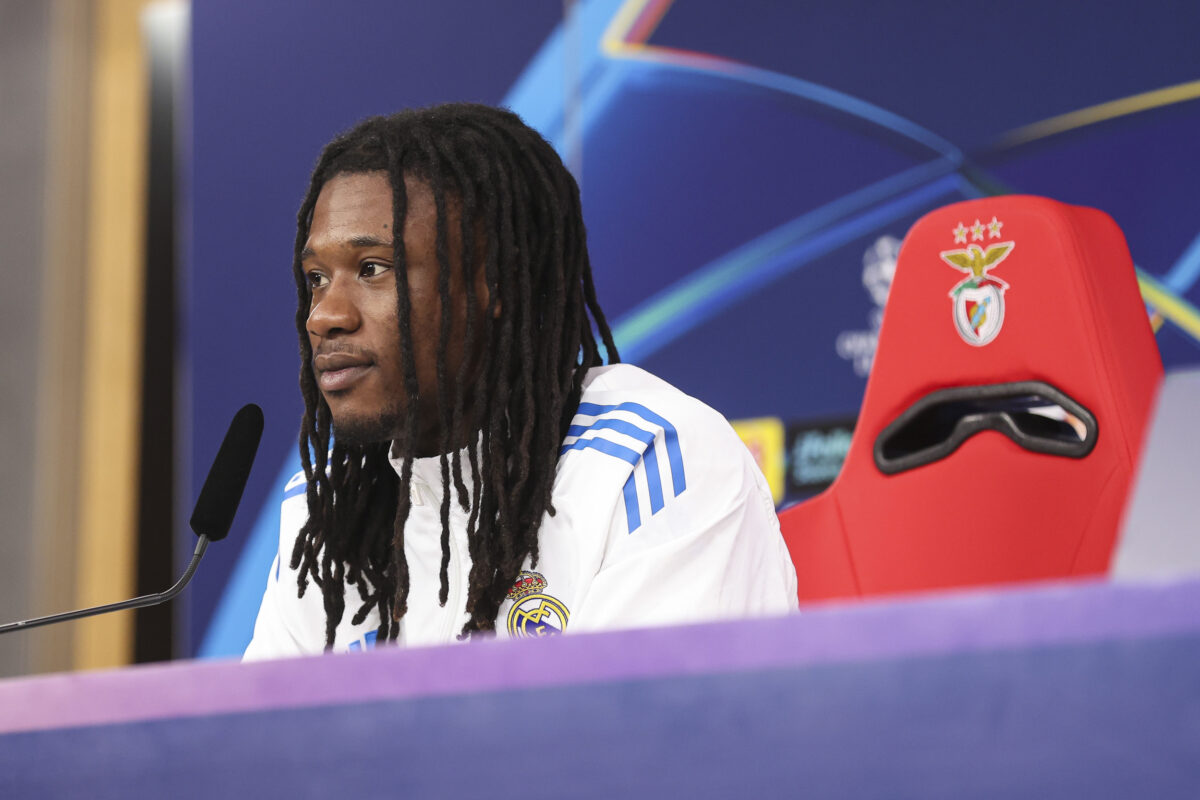 A Real Madrid mérlegeli a Manchester United 50 millió eurós ajánlatát