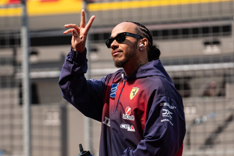 Ennyire hasonlít egymásra Lewis Hamilton exe és Kim Kardashian