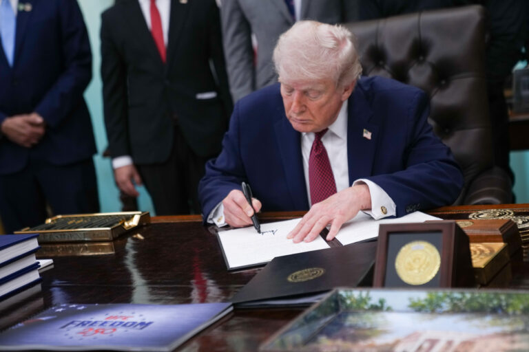 Óriási bejelentést tett az USA – ez fog történni Iránban