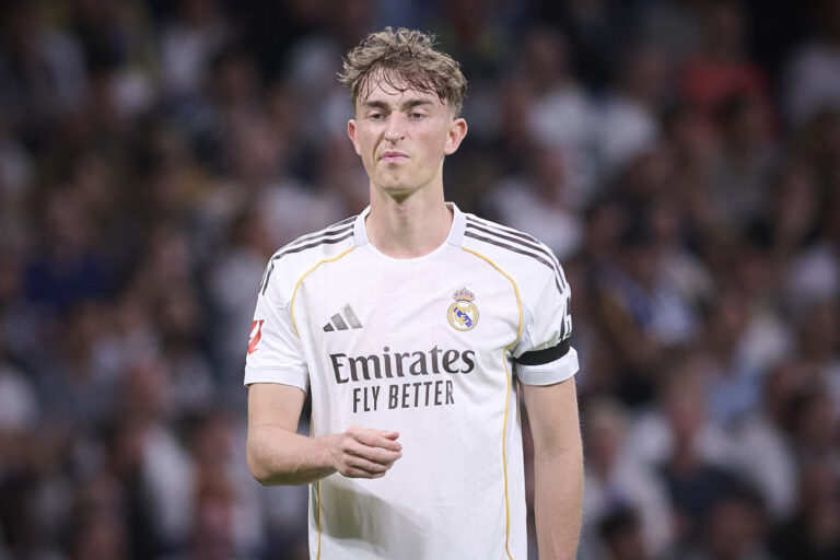 Nemrég érkezett, máris eladhatja a Real Madrid a fiatal sztárját