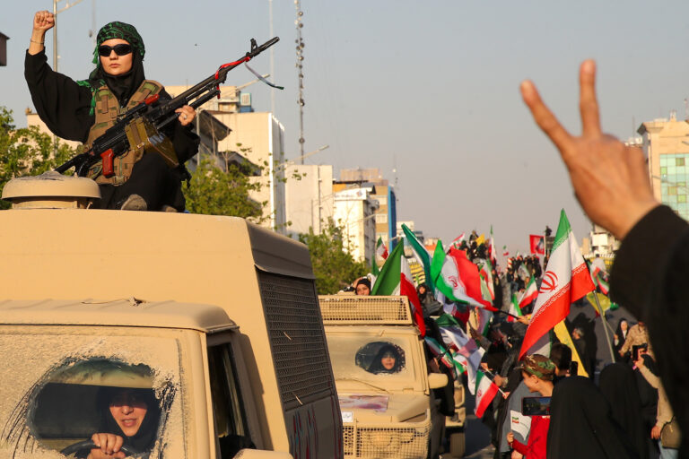 Irán a tűzzel játszik – megjött az azonnali közlemény szombat este