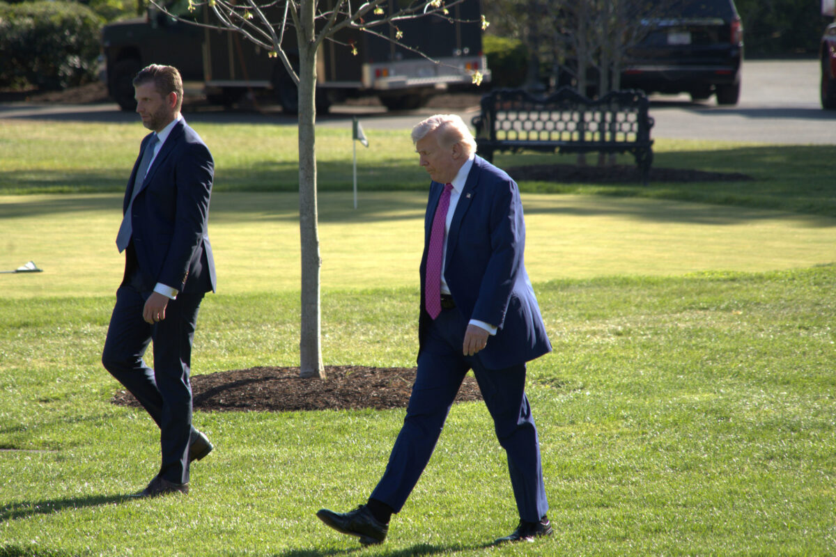 Forrósodik a helyzet – példátlan módon fenyegette meg Irán az USA-t