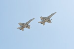 Irán már amerikai vadászgépeket bombáz