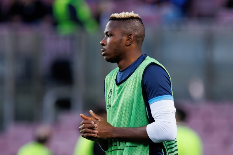 130 milliós csatárra vadászik a Barcelona