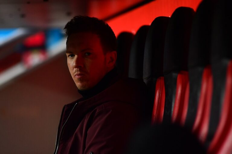 Világsztár edző veheti át a Manchester United irányítását