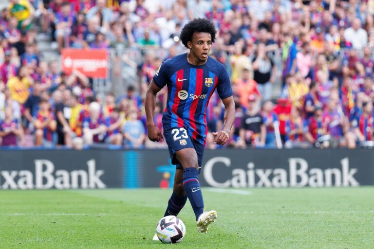 Elcsábíthatja a Chelsea a Barcelona egyik kulcsemberét – 70 millió euró a tét