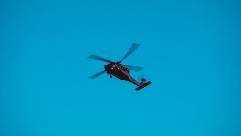 Irán ismét elborult – kilőtt egy amerikai mentőhelikoptert