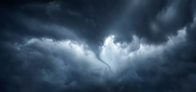 Egy délután alatt három tornádó csapott le ugyanott