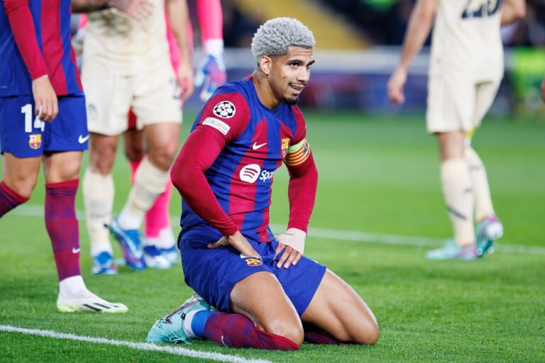 Magas fizetése akadályozza a Barcelona játékosának nyári klubváltását