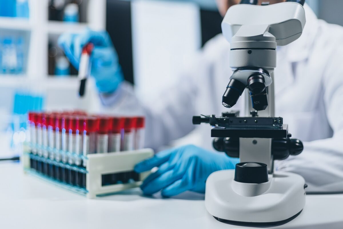 Ez a rejtett vírus növelheti a vastagbélrák kockázatát