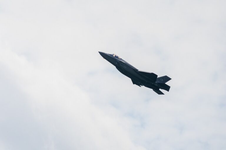 Több mint 800 csapás egy éjszaka alatt – drámai részletek derültek ki Iránról