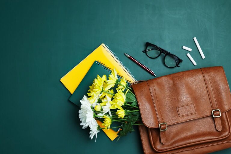 Mellékállásból lett milliárdos ez a középiskolás tanár