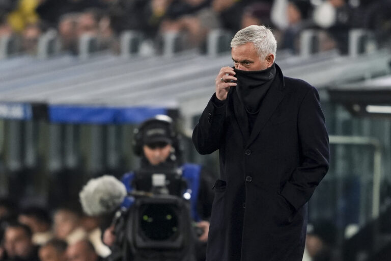 Új korszak jöhet a Real Madridnál – Mourinho csinálhat rendet