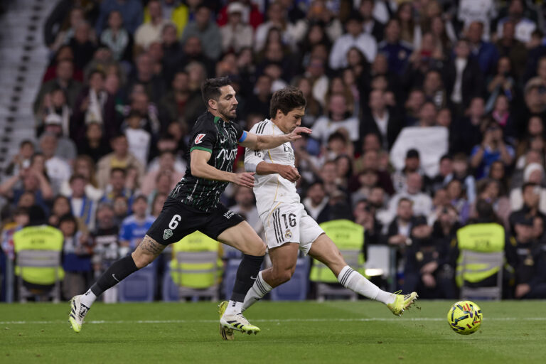Gonzalo García bevonásával szerezné meg Schlotterbecket a Real Madrid