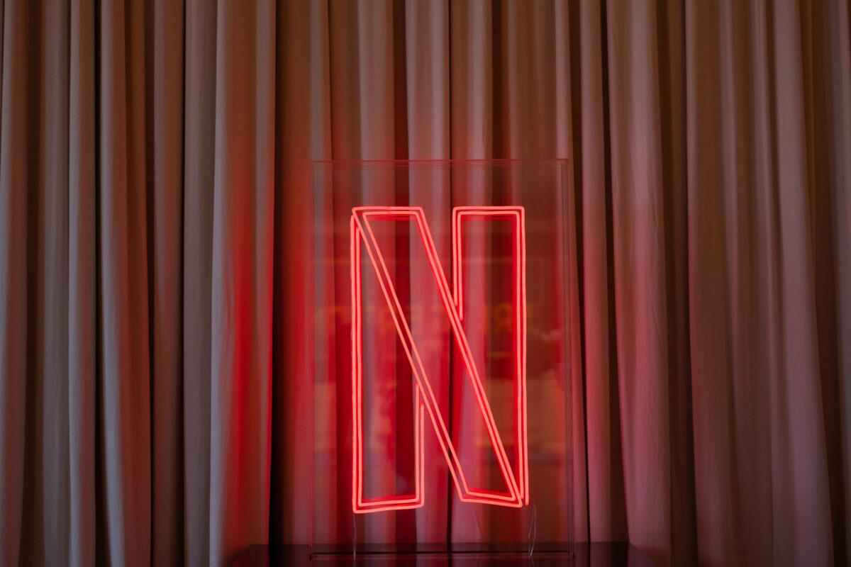 8 lebilincselő Netflix-sorozat a hosszú hétvégére