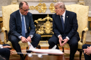 Már egyetlen lépését sem tudni előre Donald Trump-nak – hogyan tovább?