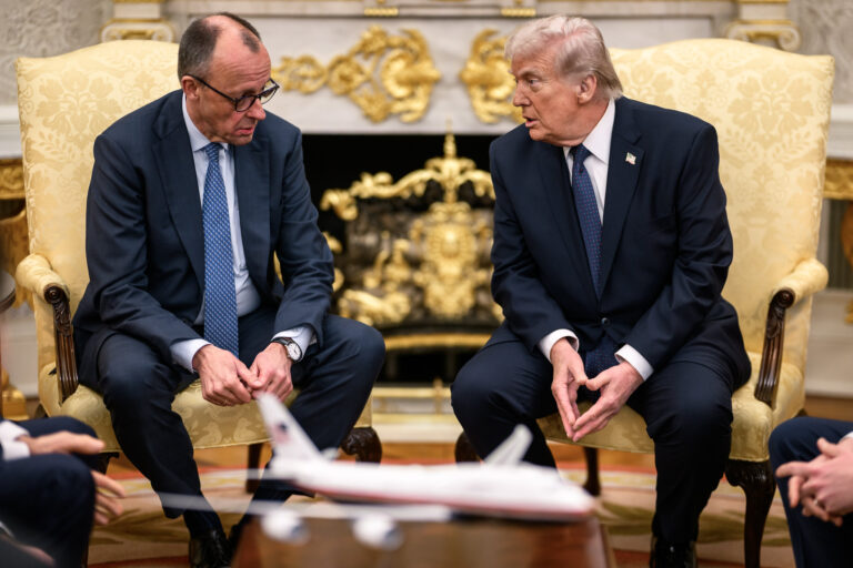 Már egyetlen lépését sem tudni előre Donald Trump-nak – hogyan tovább?